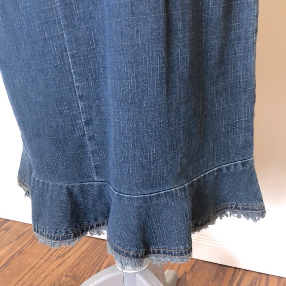 Dynamite slim fit jean dress with ruffle skirt. - Picture 4 of 6